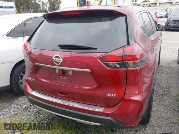 2020 Nissan Rogue SL z VIN 5N1AT2MT7LC814947, wystawiony jako IAAI lot #41934685 z przebiegiem 69 768 mil mil oraz . Historia ofert i sprzedaży dostępna na DreamBid. Obrazek 16.