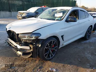 2022 BMW X4 M with VIN 5YM23EC00N9L88771, listed as a IAAI auction lot 41362198 with 29,949 mi miles. Bid and sale history available at carsss.com. Image 18.