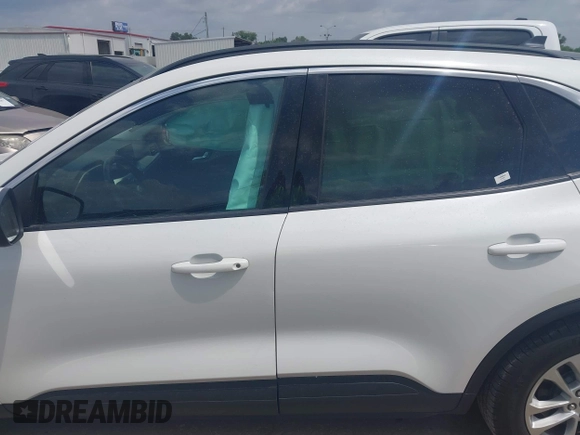2021 Ford Escape SE с VIN 1FMCU0G6XMUA26997, выставлен на аукционе IAAI как лот 42163518 с пробегом 107 714 миль миль и . История ставок и продаж доступна на DreamBid. Изображение 14.
