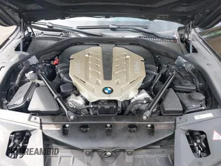 2010 BMW 7 Series 750Li с VIN WBAKB8C55ACY63172, выставлен на аукционе IAAI как лот 42130636 с пробегом 111 276 миль миль и . История ставок и продаж доступна на DreamBid. Изображение 10.
