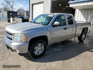 2007 Chevrolet Silverado 1500 LT w/1LT with VIN 1GCEK19J27E598123, listed as a Copart auction lot 49829725 with NaN miles and Clean Title. Bid and sale history available at carsss.com. Image 1.