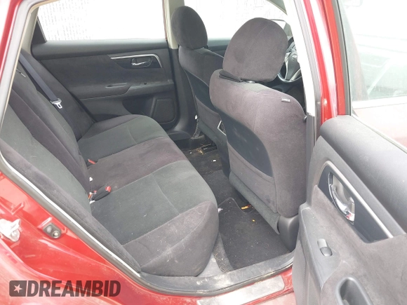 2013 Nissan Altima SV with VIN 1N4AL3AP4DN400652, listed as a IAAI auction lot 42147677 with 133,908 mi miles and . Bid and sale history available at DreamBid. Image 8.
