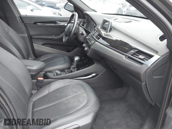 2016 BMW X1 xDrive28i with VIN WBXHT3C32GP886084, listed as a IAAI auction lot 41895754 with 85,662 mi miles and . Bid and sale history available at DreamBid. Image 5.