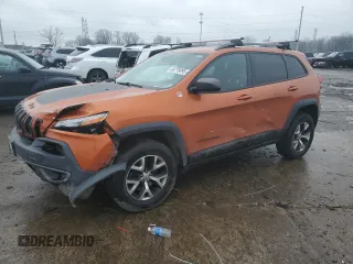 2014 Jeep Cherokee Trailhawk with VIN 1C4PJMBB4EW317799, listed as a Copart auction lot 46779095 with 95,832 mi miles and Clean Title. Bid and sale history available at carsss.com. Image 1.