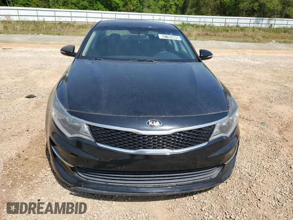 2017 Kia Optima LX with VIN 5XXGT4L30HG141521, listed as a Copart auction lot 52782695 with 81,736 mi miles and Clean Title. Bid and sale history available at carsss.com. Image 5.