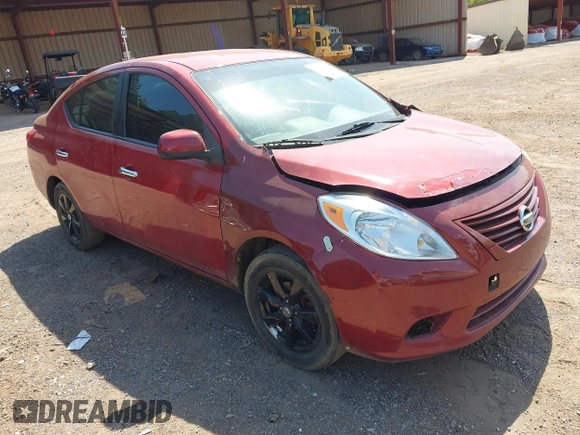 2012 Nissan Versa SV with VIN 3N1CN7AP7CL816930, listed as a IAAI auction lot 42070938 with 116,541 mi miles. Bid and sale history available at carsss.com. Image 1.