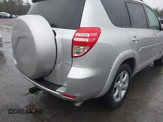 2011 Toyota RAV4 Ltd with VIN 2T3DK4DV7BW054614, listed as a IAAI auction lot 41815327 with 203,775 mi miles. Bid and sale history available at carsss.com. Image 20.