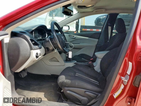 2013 Dodge Dart SXT with VIN 1C3CDFBA4DD289395, listed as a Copart auction lot 60328145 with 157,292 mi miles and Salvage title. Bid and sale history available at DreamBid. Image 7.