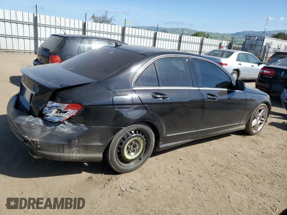 2009 Mercedes-Benz C 350 Sport с VIN WDDGF56X59F279833, выставлен на аукционе Copart как лот 52165865 с пробегом 169 967 миль миль и Чистый • Clean title. История ставок и продаж доступна на DreamBid. Изображение 3.