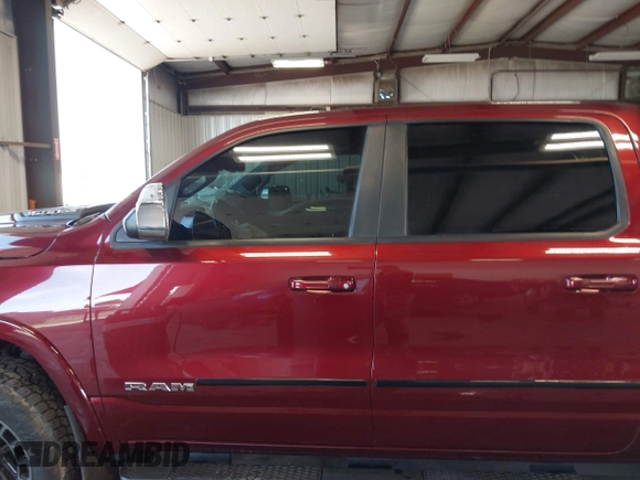 2019 Ram 1500 Laramie with VIN 1C6SRFJT8KN696341, listed as a IAAI auction lot 42473209 with 55,480 mi miles and . Bid and sale history available at DreamBid. Image 15.