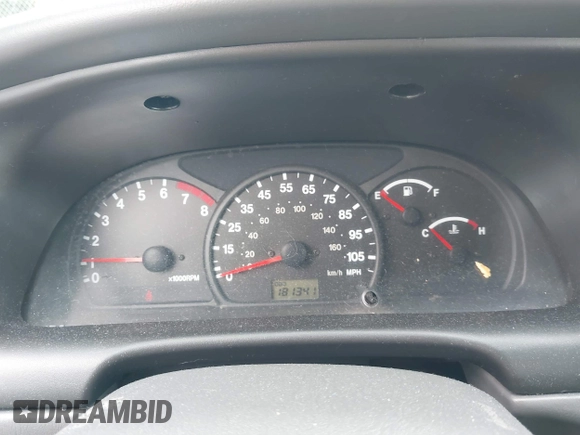 2002 Chevrolet Tracker z VIN 2CNBJ13C626925583, wystawiony jako IAAI lot #41636212 z przebiegiem 181 341 mil mil oraz . Historia ofert i sprzedaży dostępna na DreamBid. Obrazek 7.