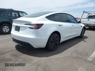 2025 Tesla Model 3 Long Range with VIN 5YJ3E1EA9SF943028, listed as a IAAI auction lot 42372207 with 3,975 mi miles and . Bid and sale history available at DreamBid. Image 4.