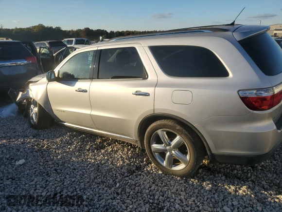 2013 Dodge Durango Citadel with VIN 1C4RDHEG0DC637488, listed as a Copart auction lot 79989364 with 195,461 mi miles and Salvage title. Bid and sale history available at DreamBid. Image 2.