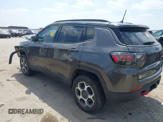 2022 Jeep Compass Trailhawk with VIN 3C4NJDDBXNT157230, listed as a IAAI auction lot 42046292 with Not provided miles and . Bid and sale history available at DreamBid. Image 3.