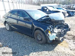 2016 Toyota Camry XLE with VIN 4T1BF1FK2GU196740, listed as a IAAI auction lot 41671781 with 164,850 mi miles. Bid and sale history available at carsss.com. Image 1.