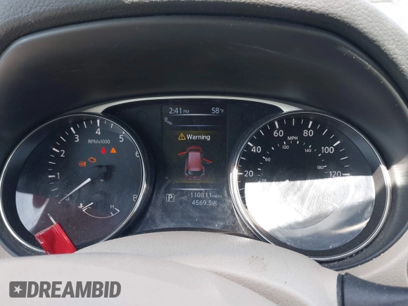 2015 Nissan Rogue SV z VIN 5N1AT2MV6FC764970, wystawiony jako IAAI lot #42093076 z przebiegiem 110 811 mil mil oraz . Historia ofert i sprzedaży dostępna na DreamBid. Obrazek 7.