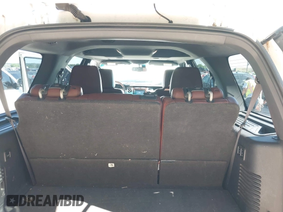 2012 Ford Expedition XLT с VIN 1FMJU1H57CEF46831, выставлен на аукционе IAAI как лот 42078155 с пробегом 232 254 миль миль и . История ставок и продаж доступна на DreamBid. Изображение 17.