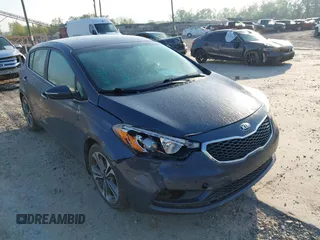 2016 Kia Forte EX z VIN KNAFX5A86G5527820, wystawiony jako IAAI lot #42148974 z przebiegiem 73 103 mil mil oraz . Historia ofert i sprzedaży dostępna na DreamBid. Obrazek 1.