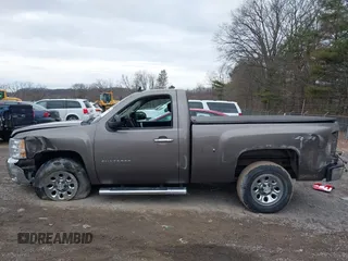 2012 Chevrolet Silverado 1500 LT with VIN 1GCNKSE00CZ326935, listed as a IAAI auction lot 41445520 with 121,035 mi miles. Bid and sale history available at carsss.com. Image 15.