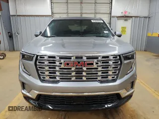 2024 GMC Acadia AWD Denali z VIN 1GKENRKS4RJ175955, wystawiony jako Copart lot #47059255 z przebiegiem Nie podano mil oraz Szkoda całkowita • Salvage title. Historia ofert i sprzedaży dostępna na DreamBid. Obrazek 5.