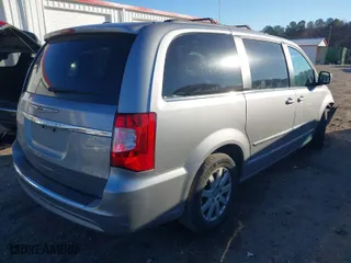2014 Chrysler Town & Country Touring with VIN 2C4RC1BG9ER342865, listed as a IAAI auction lot 41328316 with 163,312 mi miles. Bid and sale history available at carsss.com. Image 4.
