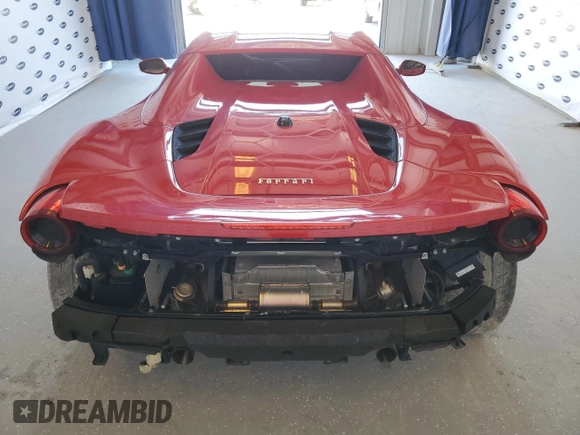 2018 Ferrari 488 z VIN ZFF80AMA2J0229536, wystawiony jako Copart lot #73699714 z przebiegiem 4 120 mil mil oraz Szkoda całkowita • Salvage title. Historia ofert i sprzedaży dostępna na DreamBid. Obrazek 6.