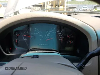 2004 Ford F-150 XLT с VIN 1FTPW14514KD41801, выставлен на аукционе Copart как лот 60675045 с пробегом 203 231 миль миль и Списание • Salvage title. История ставок и продаж доступна на DreamBid. Изображение 9.