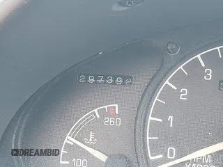 1997 Pontiac Grand Am SE with VIN 1G2NE52T1VC761092, listed as a IAAI auction lot 41547391 with 297,392 mi miles. Bid and sale history available at carsss.com. Image 16.