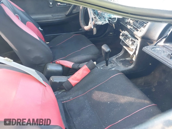 1992 Acura Integra z VIN JH4DA947XNS023029, wystawiony jako IAAI lot #41396835 z przebiegiem 255 503 mil mil oraz . Historia ofert i sprzedaży dostępna na DreamBid. Obrazek 5.