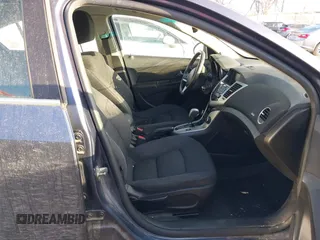 2014 Chevrolet Cruze 1LT с VIN 1G1PC5SB5E7461591, выставлен на аукционе IAAI как лот 41764302 с пробегом 129 924 миль миль и . История ставок и продаж доступна на DreamBid. Изображение 5.