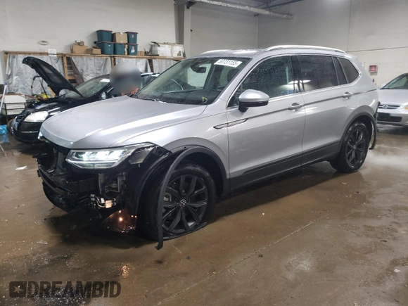 2024 Volkswagen Tiguan SE with VIN 3VVMB7AX2RM184367, listed as a Copart auction lot 50731155 with 2,744 mi miles and Salvage title. Bid and sale history available at DreamBid. Image 1.