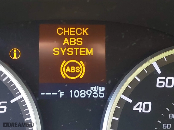 2015 Acura RDX Tech Pkg with VIN 5J8TB3H54FL010757, listed as a IAAI auction lot 41557233 with 108,935 mi miles. Bid and sale history available at carsss.com. Image 15.