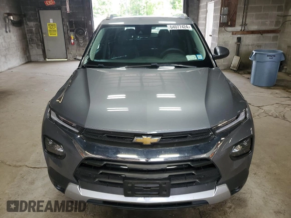 2021 Chevrolet TrailBlazer LT with VIN KL79MRSL4MB008732, listed as a Copart auction lot 64077424 with 24,782 mi miles and Salvage Title. Bid and sale history available at DreamBid. Image 5.