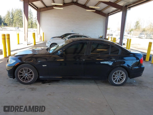 2010 BMW 3 Series 328i with VIN WBAPH5G52ANM36419, listed as a IAAI auction lot 41401135 with 102,237 mi miles and . Bid and sale history available at DreamBid. Image 14.