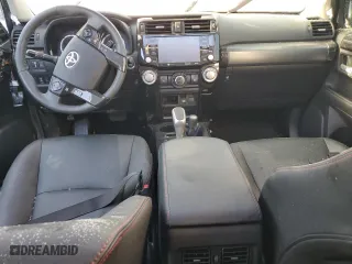 2024 Toyota 4Runner TRD Off Road with VIN JTERU5JR2R6255972, listed as a Copart auction lot 86184254 with 0 mi miles and Salvage Title. Bid and sale history available at carsss.com. Image 8.
