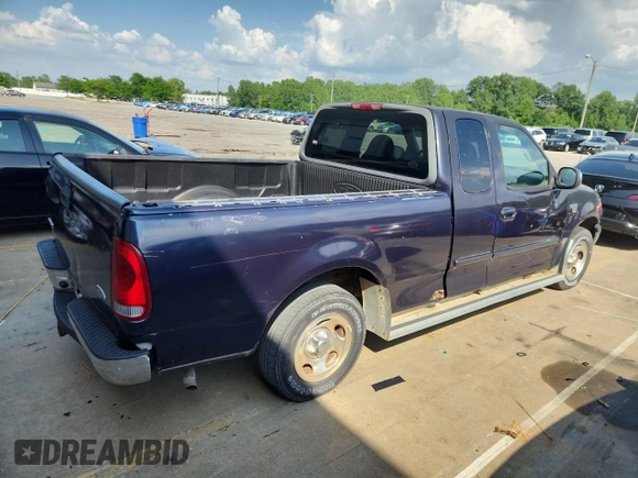 1999 Ford F-150 with VIN 1FTZX1729XNB58298, listed as a Copart auction lot 62369755 with 165,150 mi miles and Clean title. Bid and sale history available at DreamBid. Image 3.