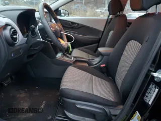 2018 Hyundai Kona SE with VIN KM8K1CAA3JU081967, listed as a Copart auction lot 86797714 with 60,332 mi miles and Salvage Title. Bid and sale history available at carsss.com. Image 7.