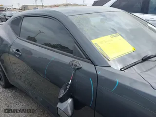 2017 Chevrolet Camaro 2SS with VIN 1G1FG1R72H0150305, listed as a IAAI auction lot 41910711 with 81,003 mi miles. Bid and sale history available at carsss.com. Image 14.