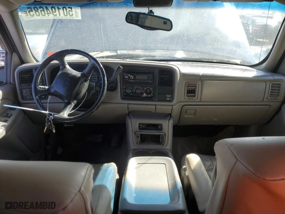 2000 Chevrolet Silverado 1500 LS with VIN 1GCEK19T6YE210393, listed as a Copart auction lot 50194685 with 186,035 mi miles and Salvage Title. Bid and sale history available at carsss.com. Image 8.