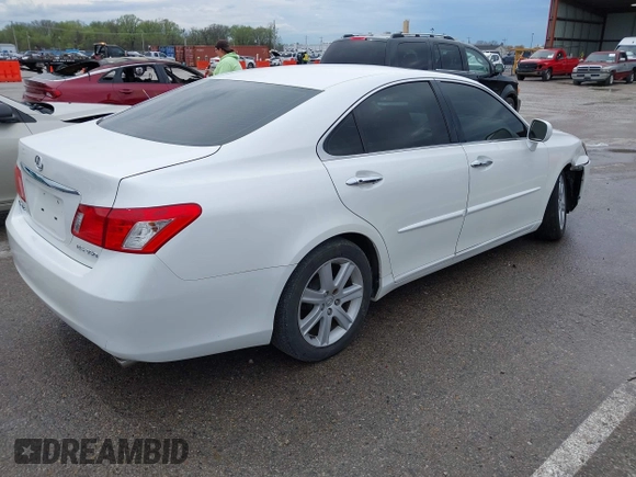 2007 Lexus ES 330 with VIN JTHBJ46G872133541, listed as a IAAI auction lot 41945508 with 292,153 mi miles and . Bid and sale history available at DreamBid. Image 4.