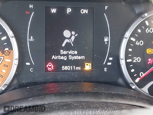 2018 Jeep Renegade Altitude with VIN ZACCJABB6JPH40341, listed as a IAAI auction lot 41582205 with 58,011 mi miles and . Bid and sale history available at DreamBid. Image 15.