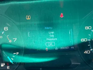 2014 Ford Explorer с VIN 1FM5K7B85EGA75380, выставлен на аукционе Copart как лот 61956675 с пробегом 200 561 миль миль и Чистый • Clean title. История ставок и продаж доступна на DreamBid. Изображение 8.