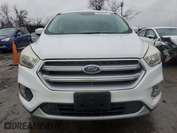 2017 Ford Escape SE with VIN 1FMCU9GD6HUC06924, listed as a Copart auction lot 43090395 with 151,236 mi miles and Clean Title. Bid and sale history available at DreamBid. Image 5.