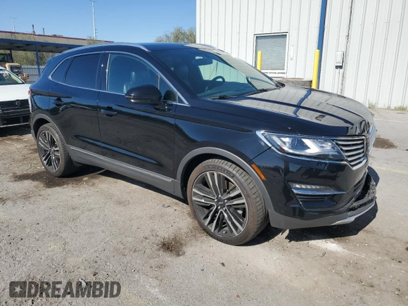 2017 Lincoln MKC Reserve z VIN 5LMTJ3DH4HUL03338, wystawiony jako Copart lot #61224815 z przebiegiem 68 785 mil mil oraz Szkoda całkowita • Salvage title. Historia ofert i sprzedaży dostępna na DreamBid. Obrazek 4.