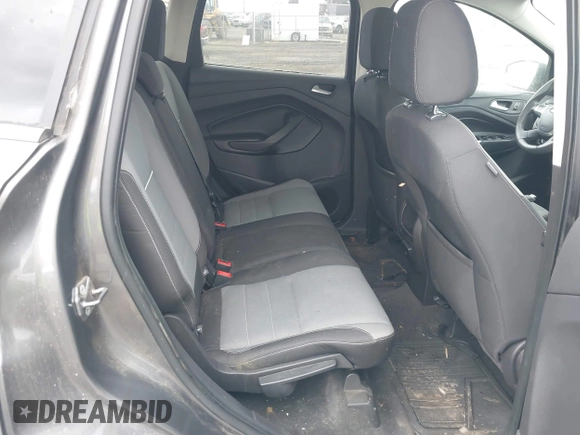 2013 Ford Escape SE with VIN 1FMCU9GX4DUB84247, listed as a IAAI auction lot 40427032 with 201,151 mi miles. Bid and sale history available at carsss.com. Image 8.