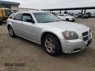 2006 Dodge Magnum z VIN 2D4FV47T96H122432, wystawiony jako Copart lot #73424564 z przebiegiem 188 568 mil mil oraz Szkoda całkowita • Salvage title. Historia ofert i sprzedaży dostępna na DreamBid. Obrazek 4.
