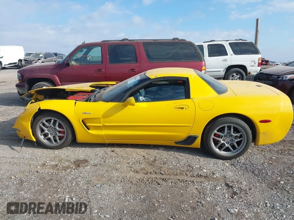 2004 Chevrolet Corvette Z06 with VIN 1G1YY12S845130805, listed as a IAAI auction lot 41411116 with 192,308 mi miles. Bid and sale history available at carsss.com. Image 15.