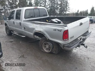 2003 Ford F-350 XL z VIN 1FTSW31F63EB28150, wystawiony jako IAAI lot #41600324 z przebiegiem Nie podano mil oraz . Historia ofert i sprzedaży dostępna na DreamBid. Obrazek 3.