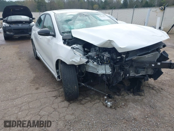 2023 Kia Forte GT-Line z VIN 3KPF54AD7PE683899, wystawiony jako IAAI lot #41902601 z przebiegiem 13 859 mil mil oraz . Historia ofert i sprzedaży dostępna na DreamBid. Obrazek 6.