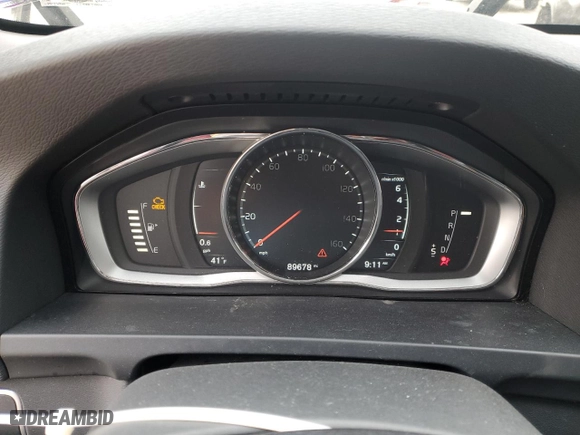 2017 Volvo V60 Premier with VIN YV140MEK8H1331444, listed as a Copart auction lot 52517775 with 89,678 mi miles and Clean Title. Bid and sale history available at carsss.com. Image 9.